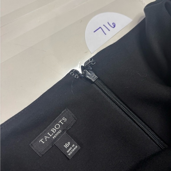 Talbots Classic Dress Size 16P Petite Black Stretch Lace Detail Sleeve Midi - Picture 6 of 7